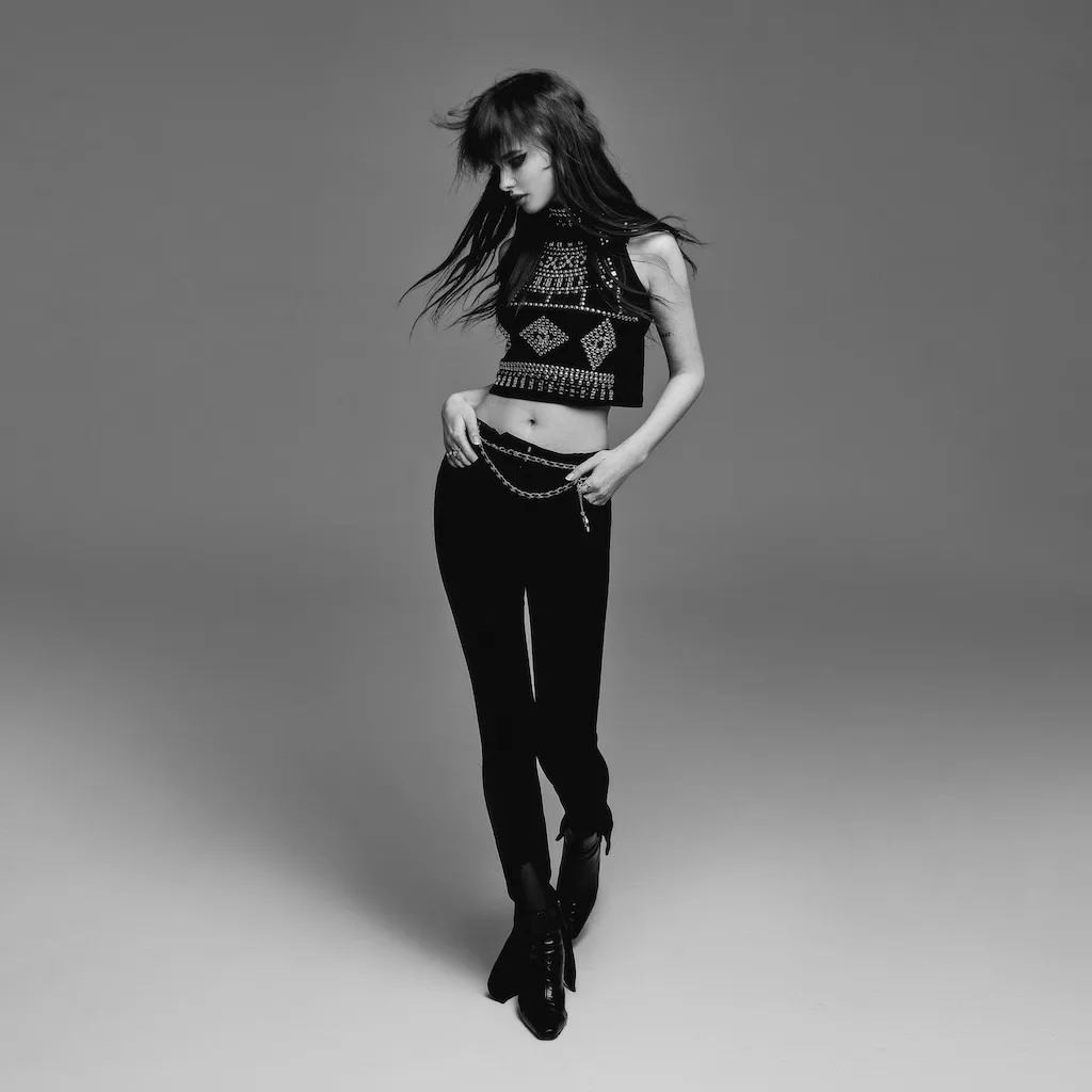 virtual try-on before example 8